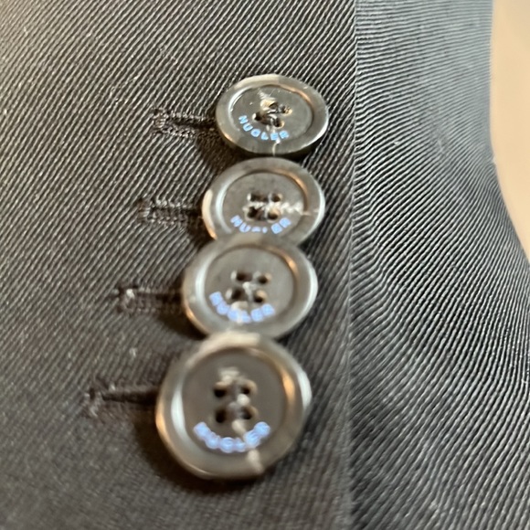 MUGLER - Picture 7 of 10